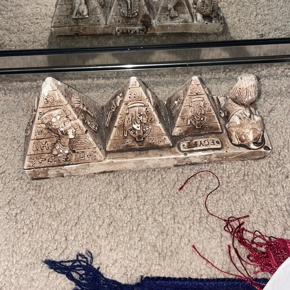 Egyptian pyramid and sphinx - Picture 3 of 6